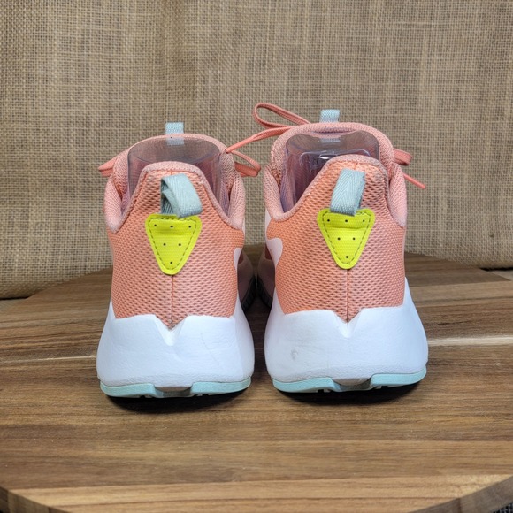 New Balance Rave‎ Run 2 Kids Running Shoes Size 3.5 Pink White Athletic Sneakers - Picture 5 of 9